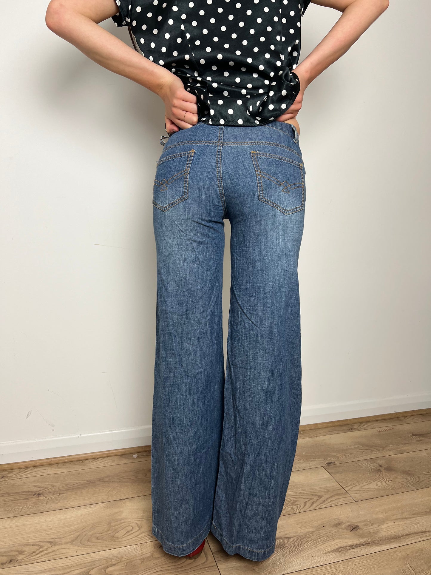 Vintage straight leg jeans, XS/S