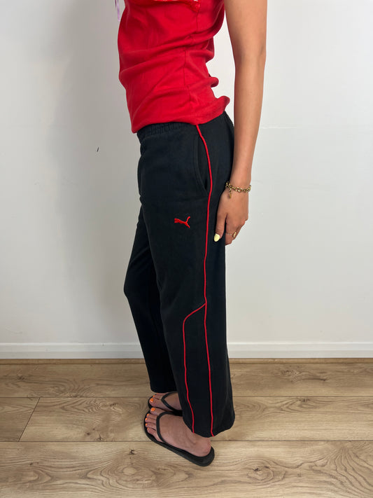 Puma black tracksuit capri bottoms, M