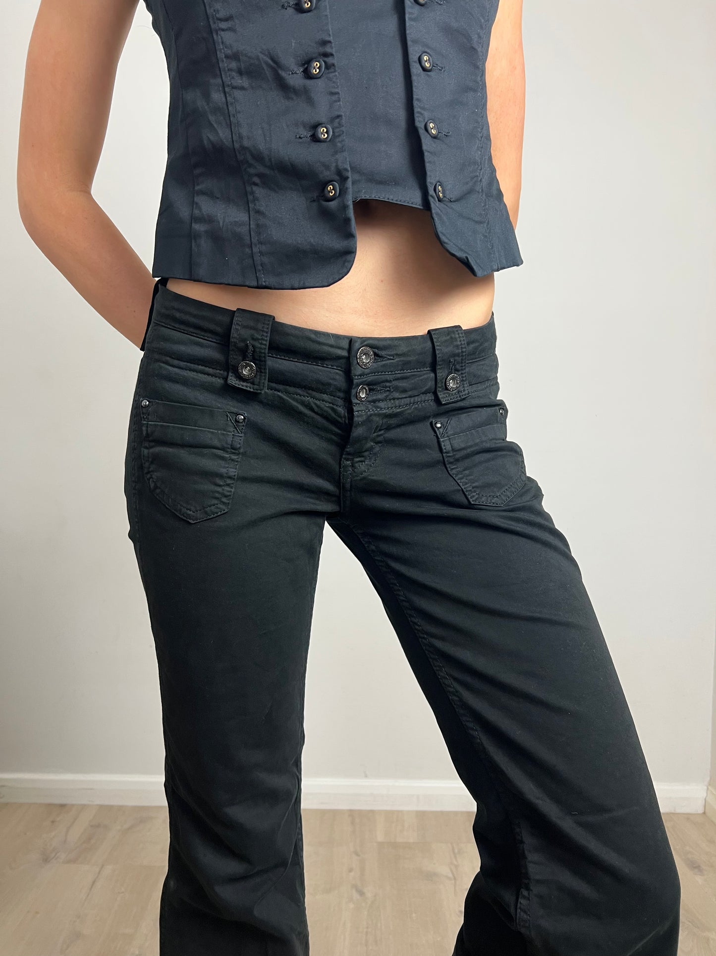 black jeans, XS/S