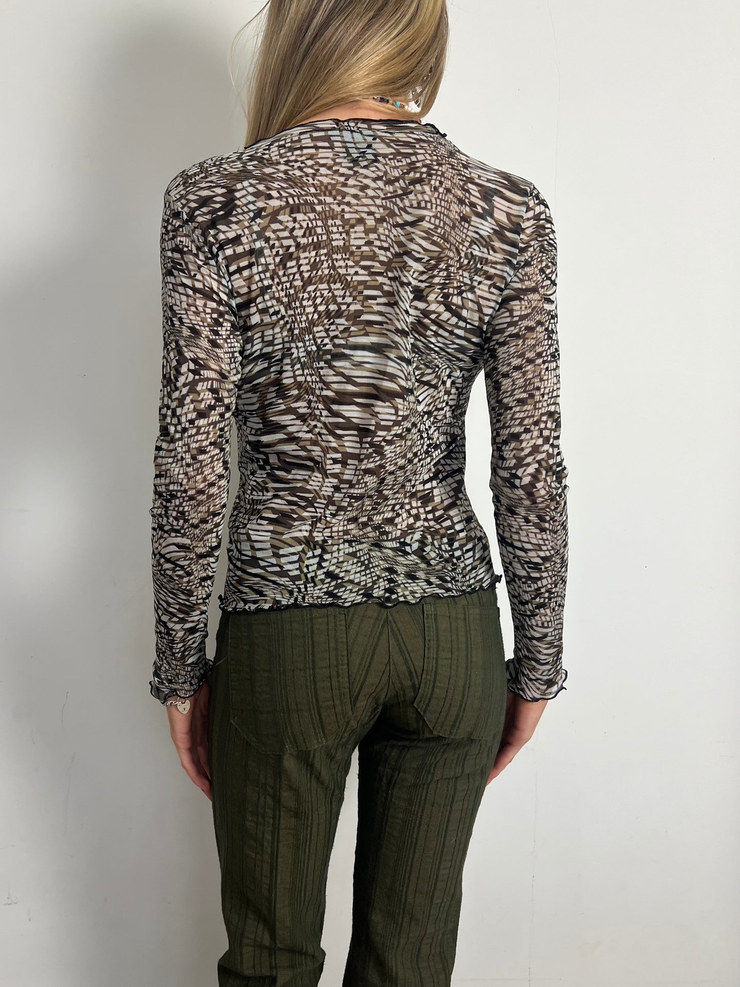 mesh graphic top, M
