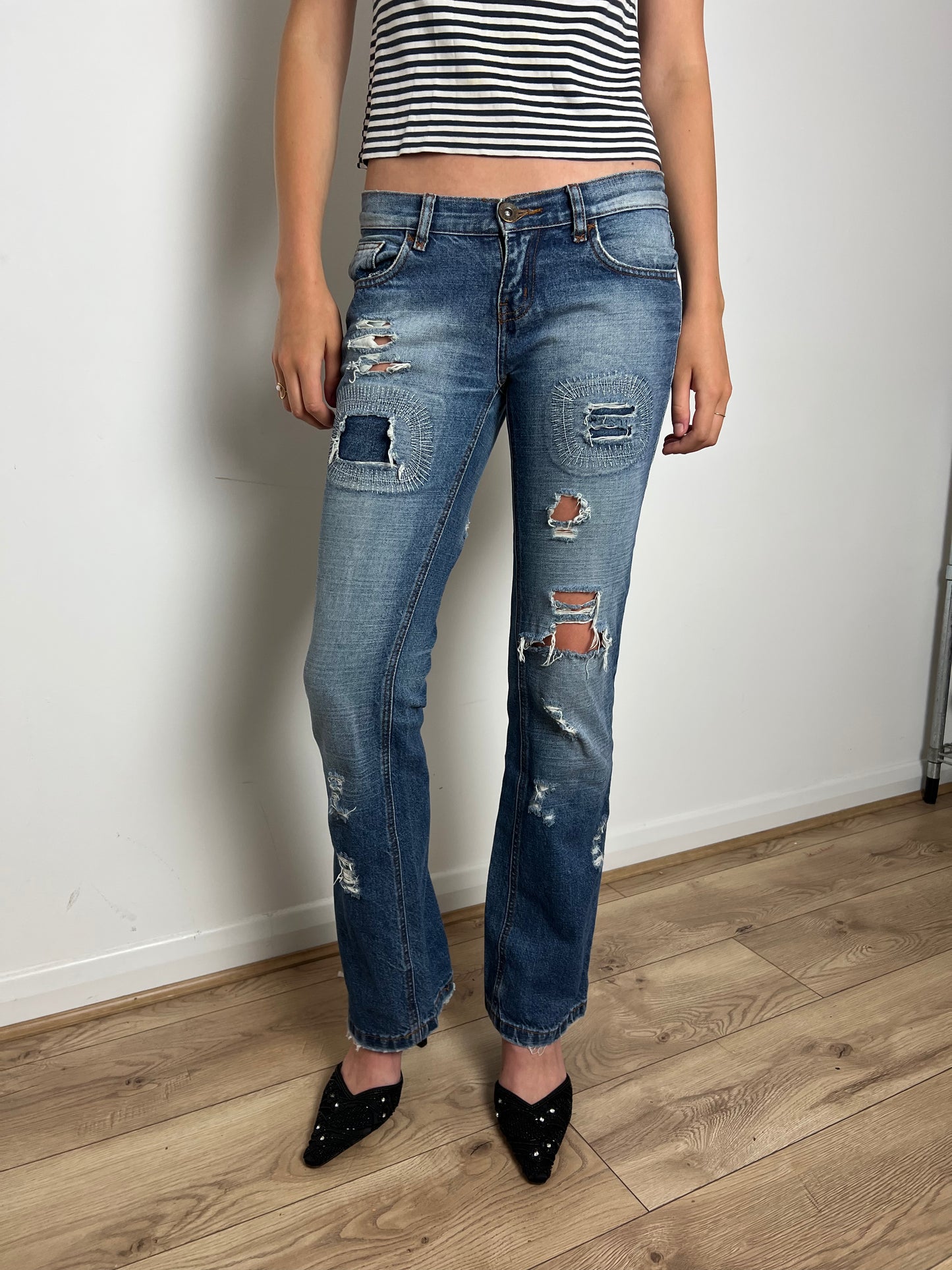 Vintage distressed jeans, S