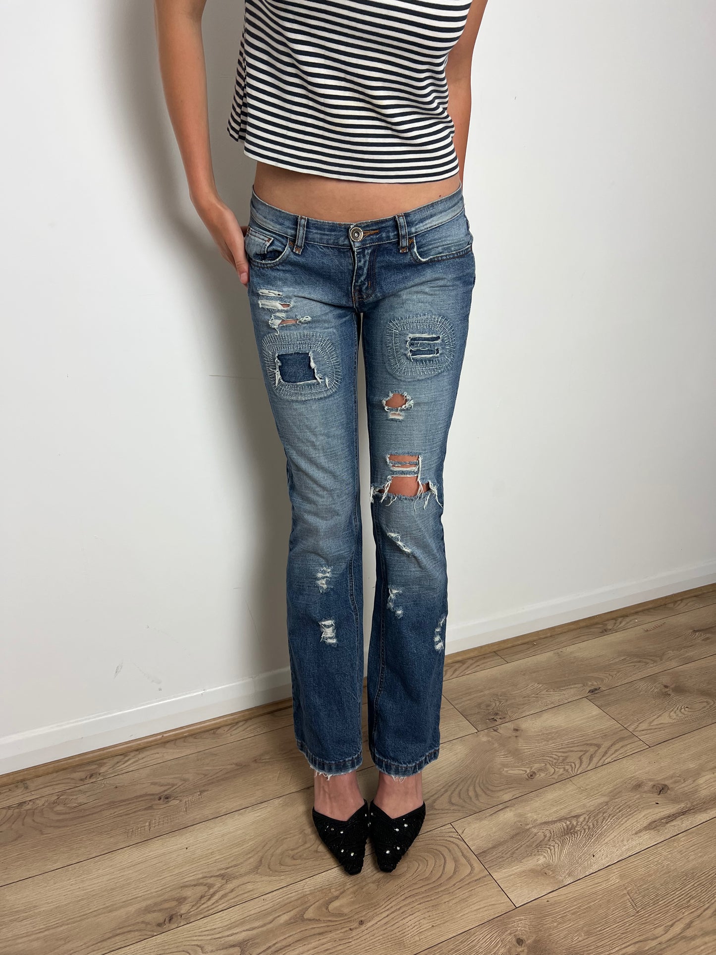 Vintage distressed jeans, S