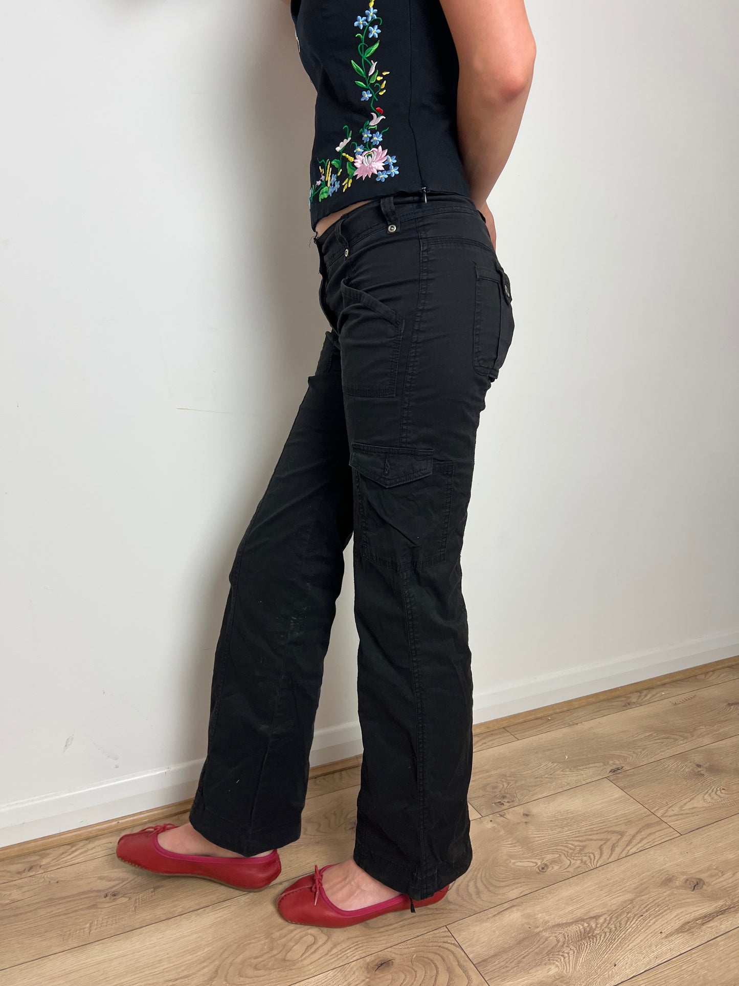 Vintage black cargo trousers, S