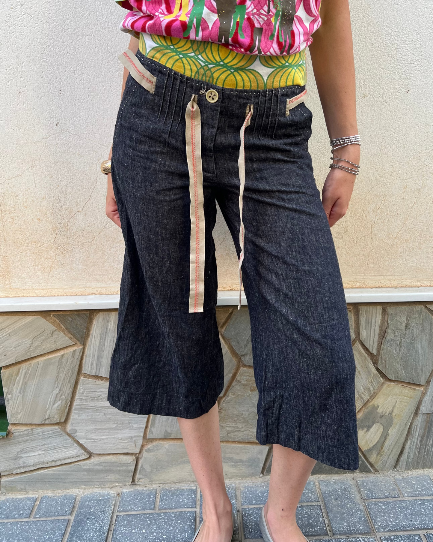 Dark denim wide leg capris