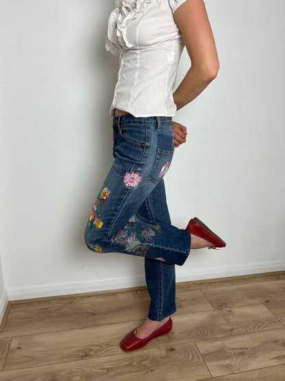Vintage floral embroidered jeans, M