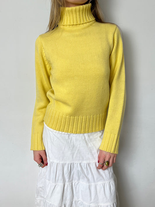 yellow knit turtleneck, M