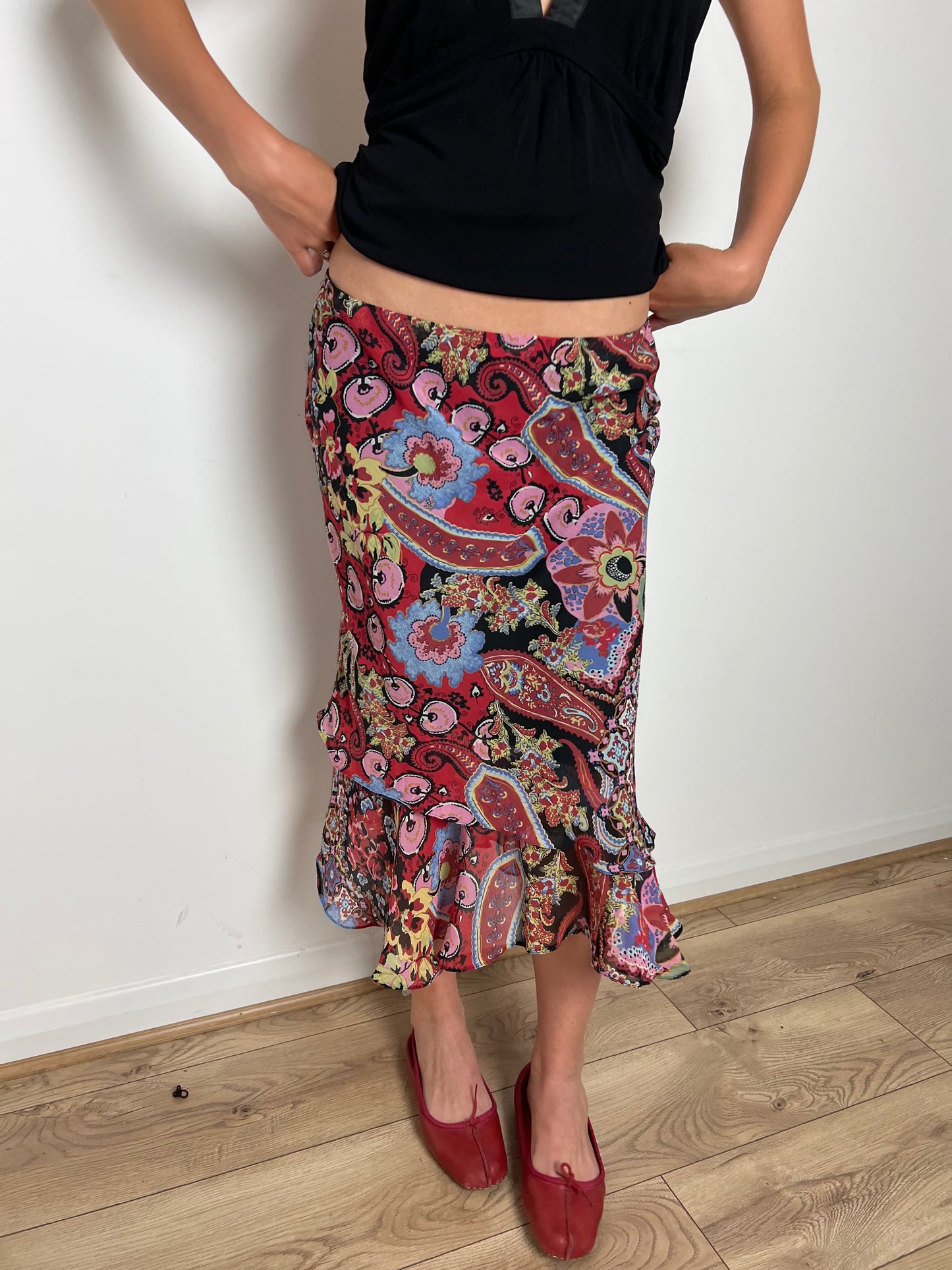 Vintage paisley print ruffle skirt, S