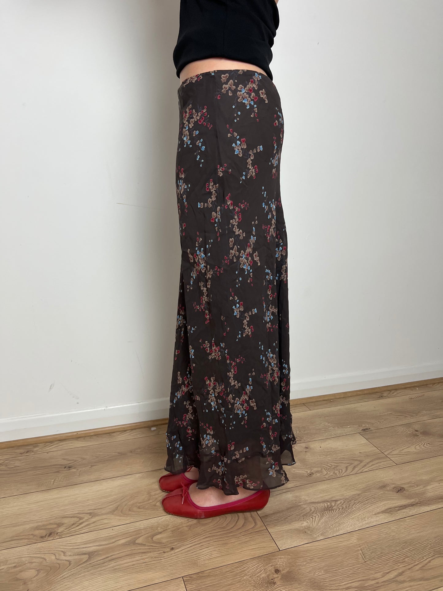 Vintage brown floral skirt, M