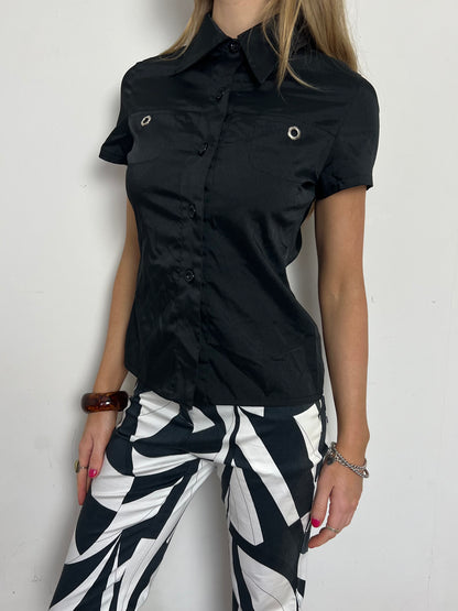 black shirt, S