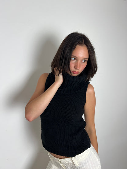 Vintage black turtleneck sleeveless knit, S