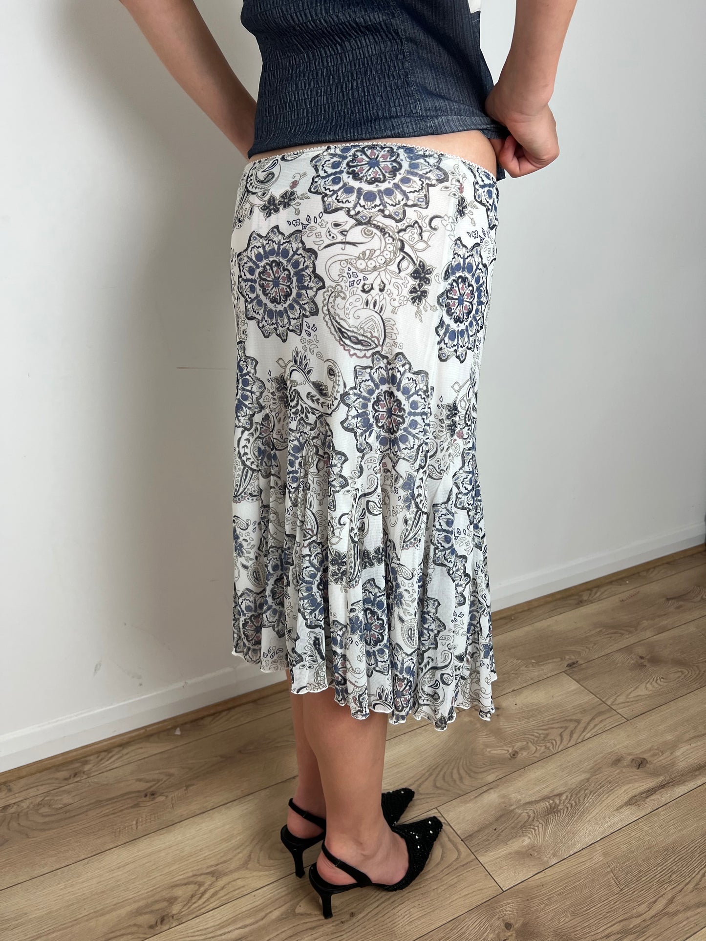 Vintage paisley print pleated skirt, S/M