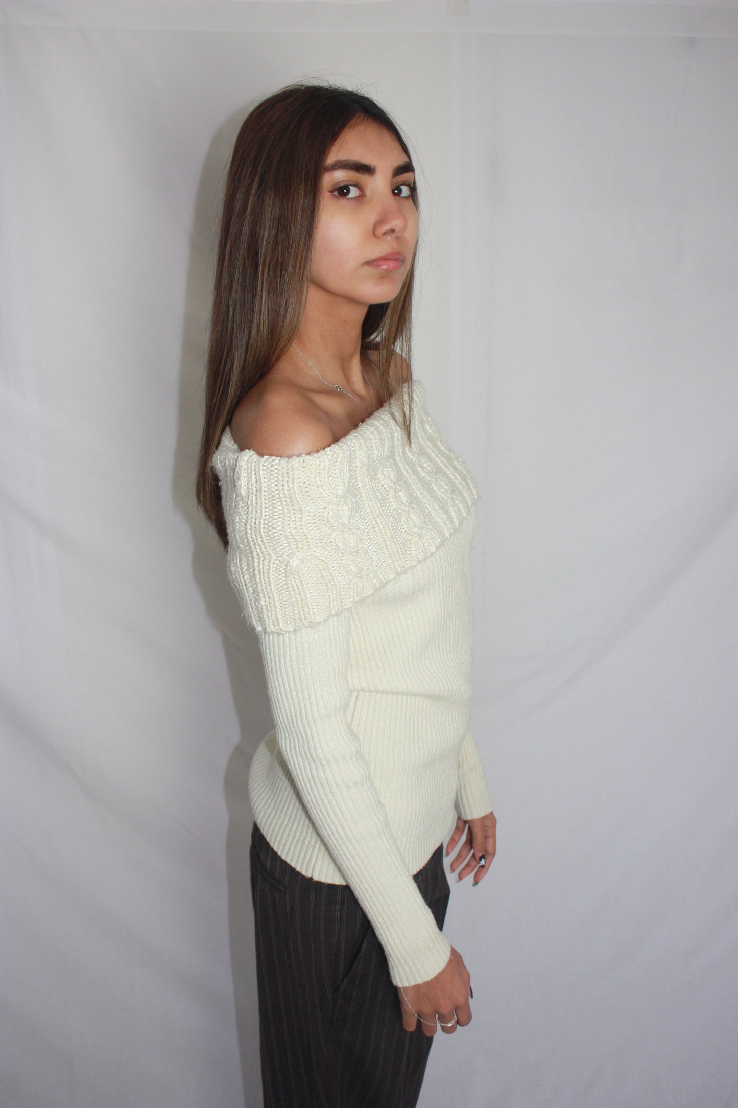 knit off the shoulder jumper, S/M