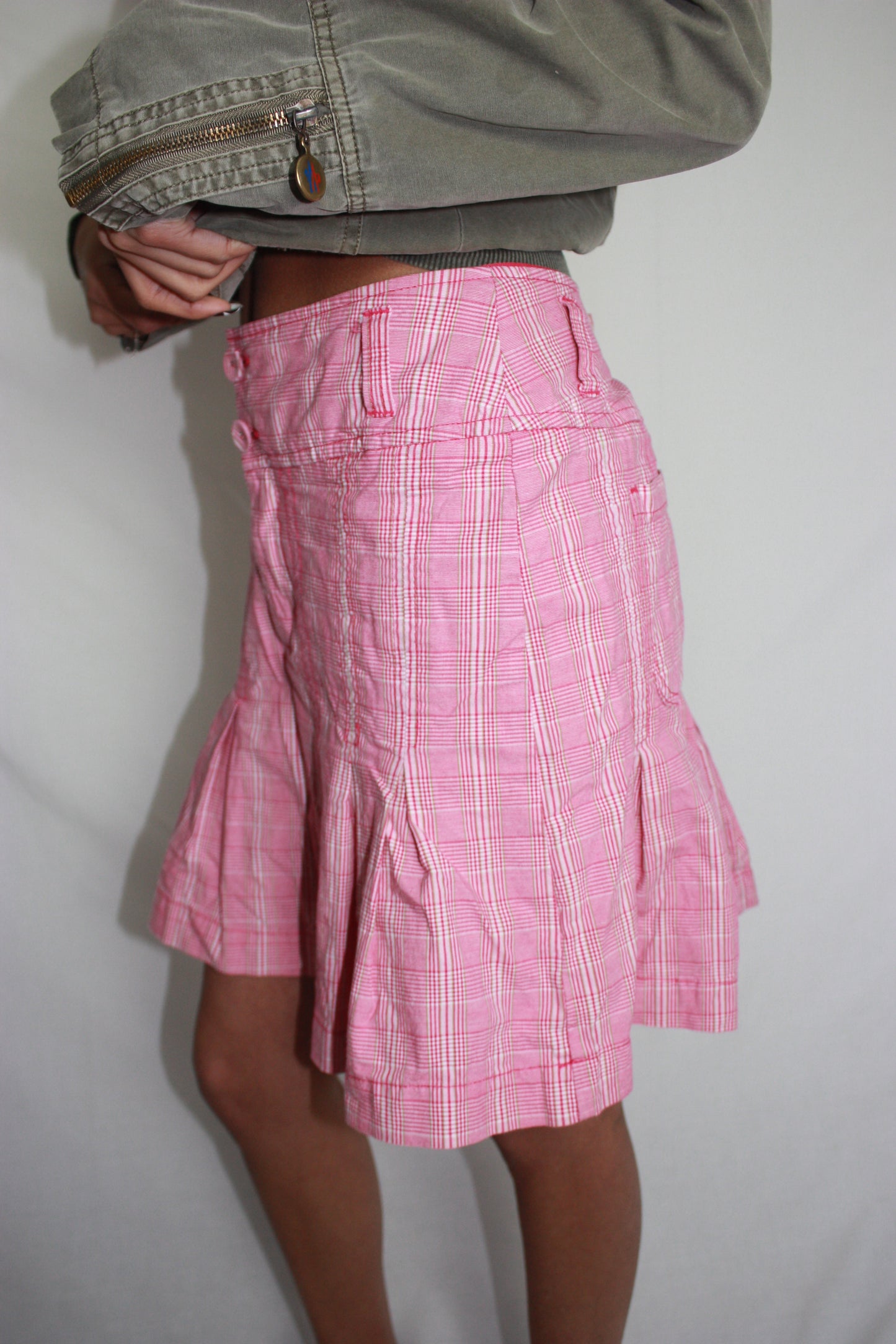 pink plaid skirt, M