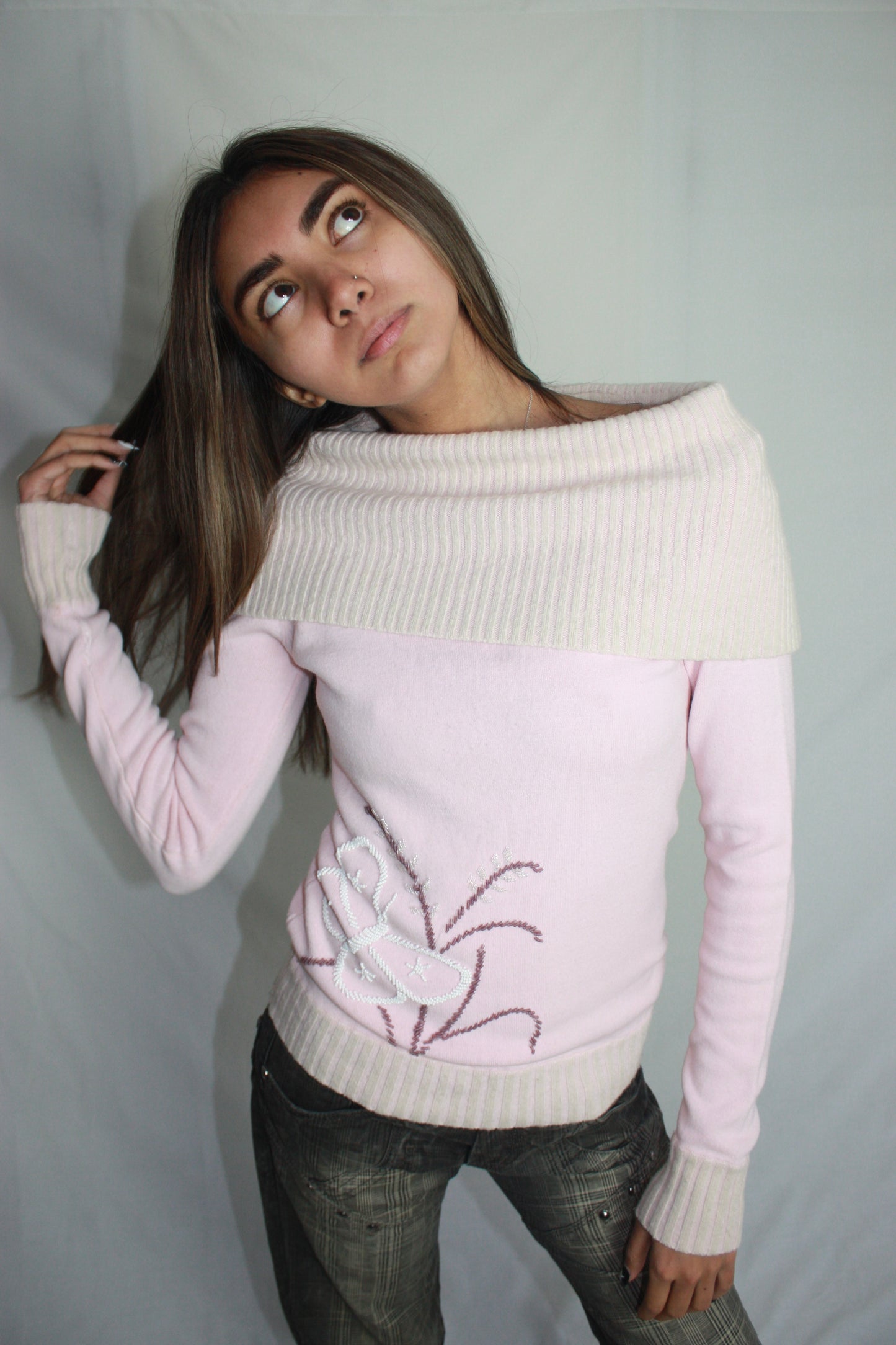 pink off the shoulder jumper, S/M
