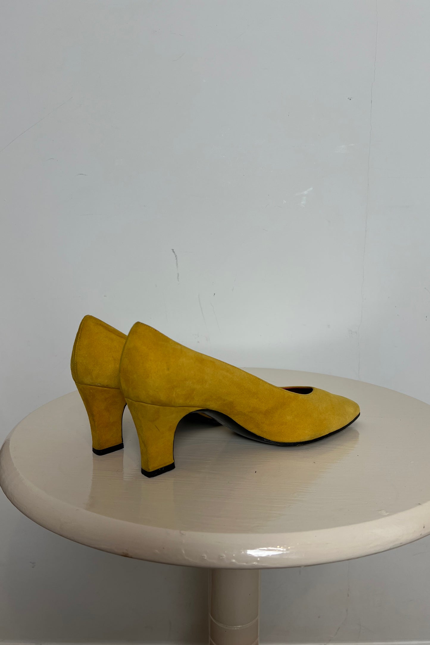 'Charles jourdan' yellow suede block heels