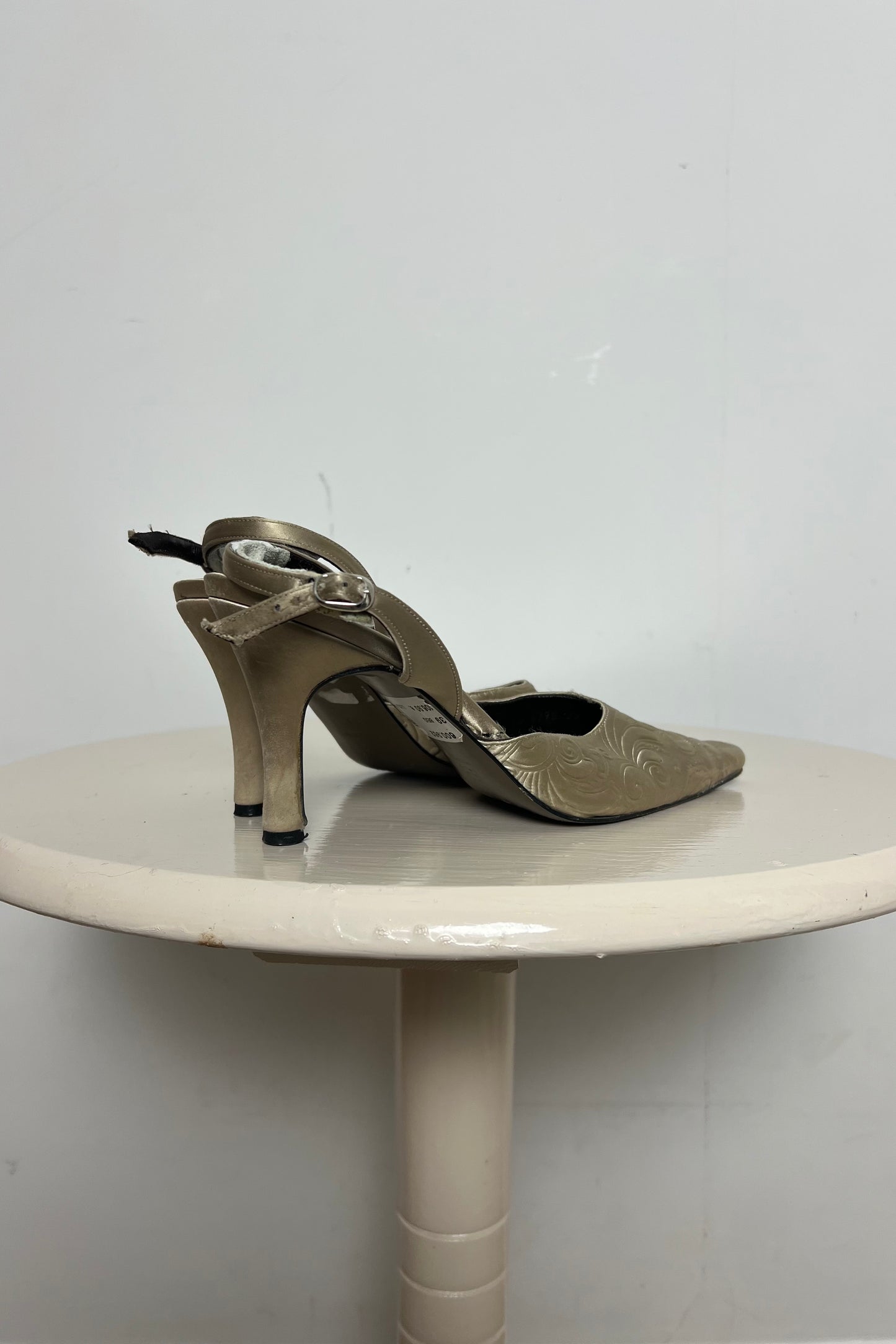 vintage gold kitten heels