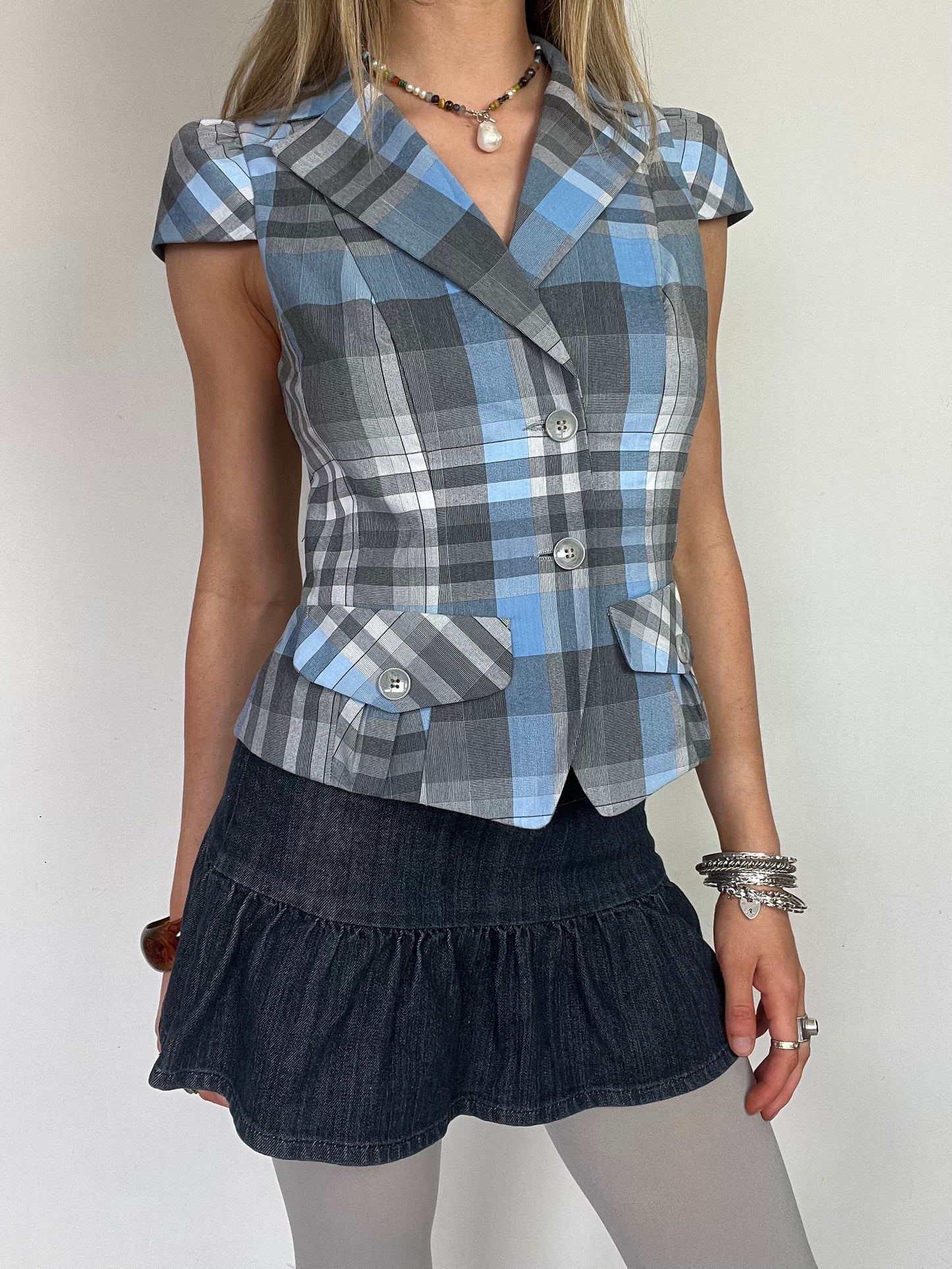 plaid waistcoat, M