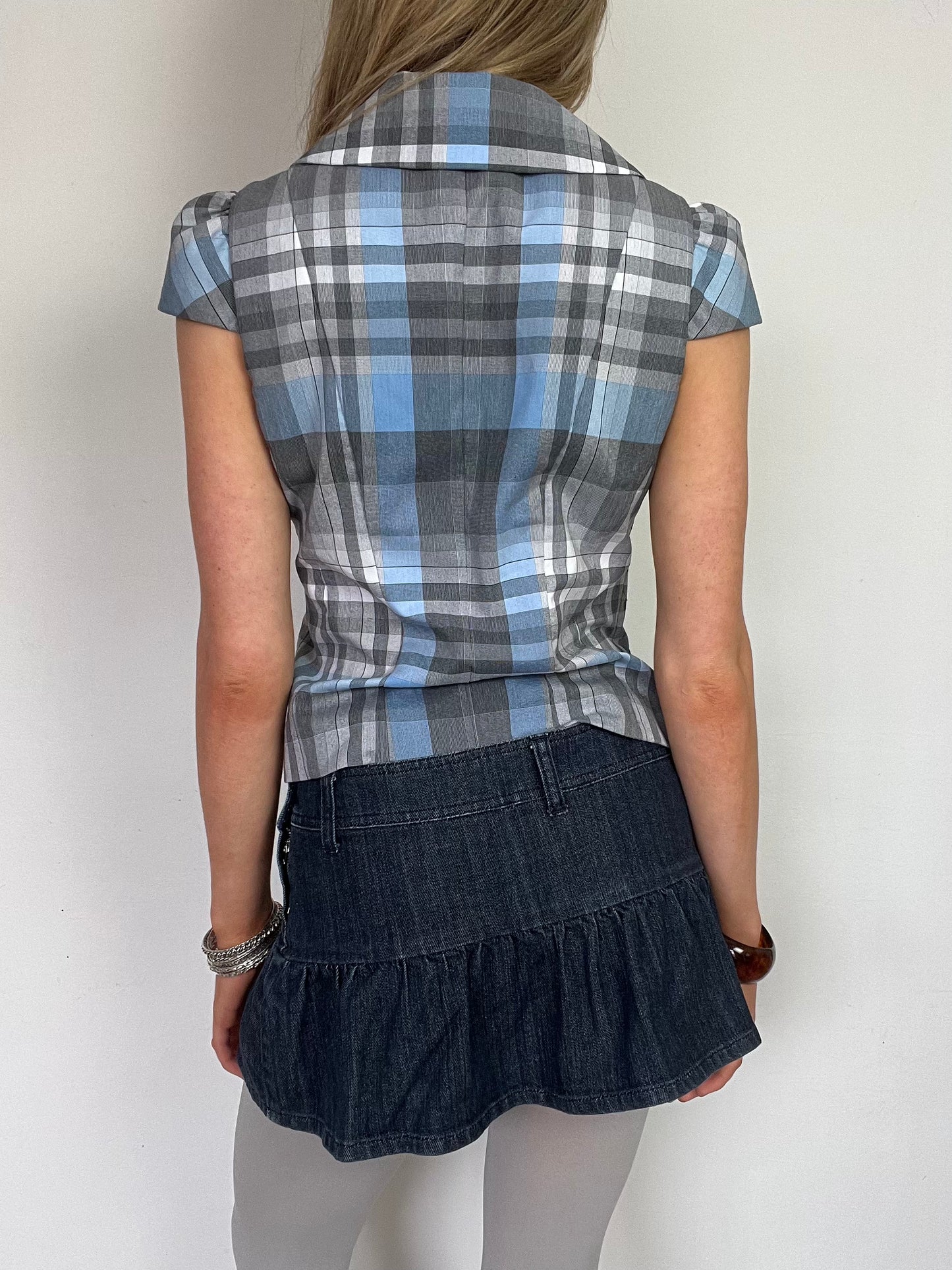 plaid waistcoat, M