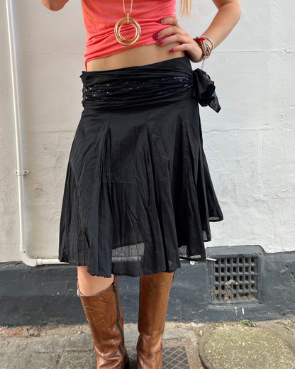 Black midi skirt with sequin belt