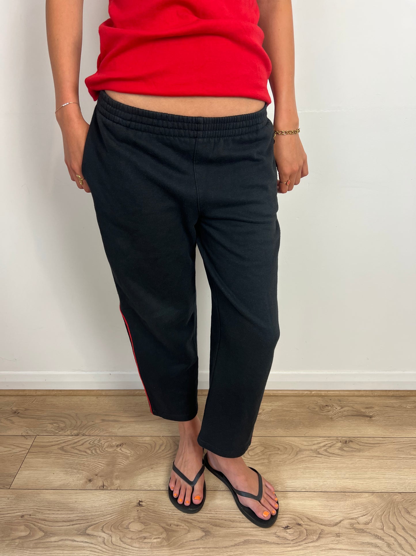 Puma black tracksuit capri bottoms, M