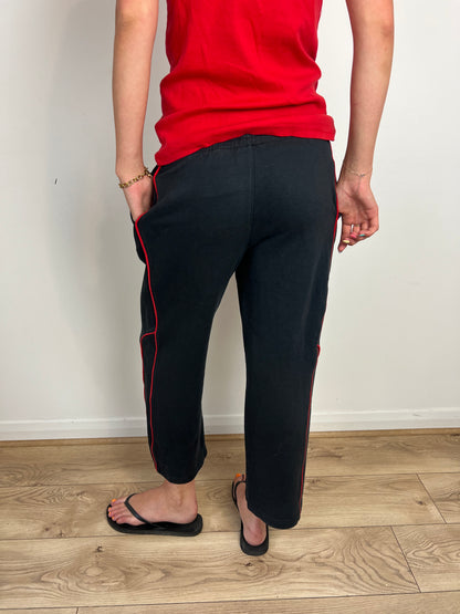 Puma black tracksuit capri bottoms, M