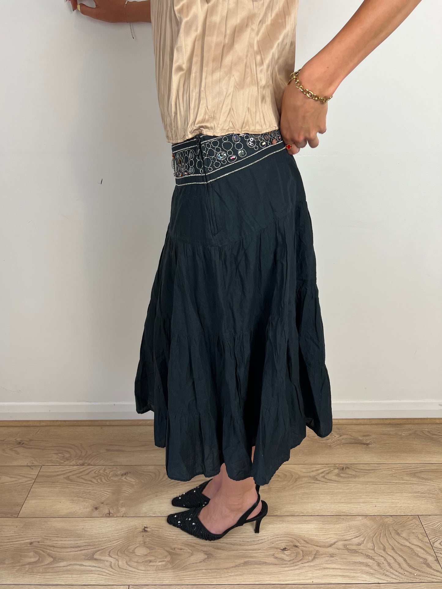 Vintage boho sequin tiered midi skirt, M
