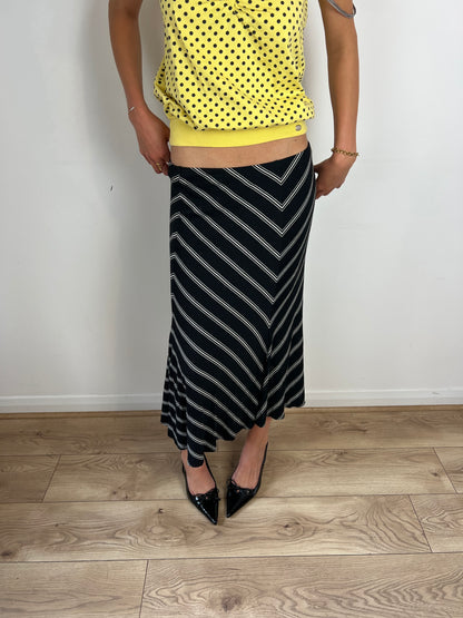 Vintage chevron midi skirt, M