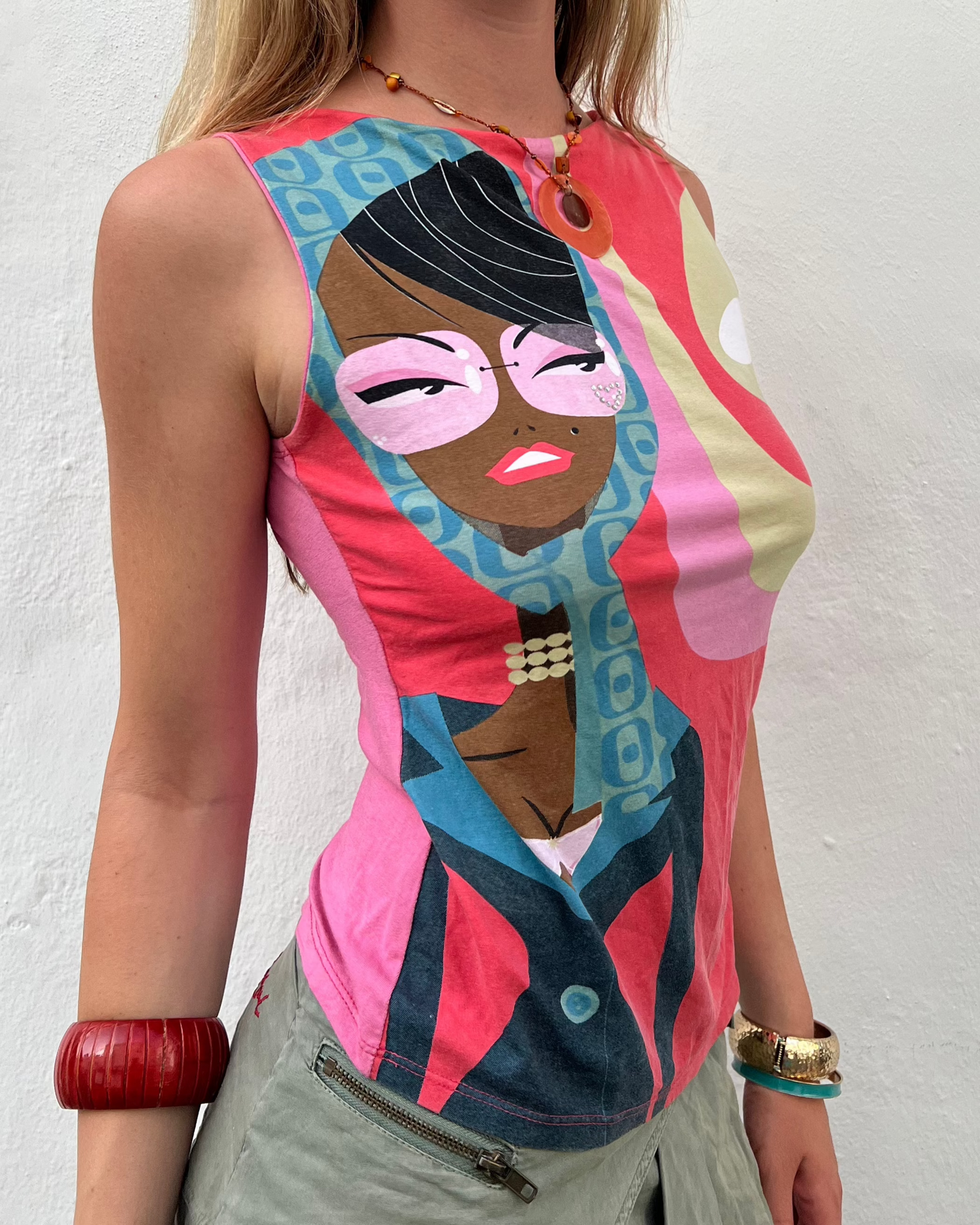 Pink graphic tank top