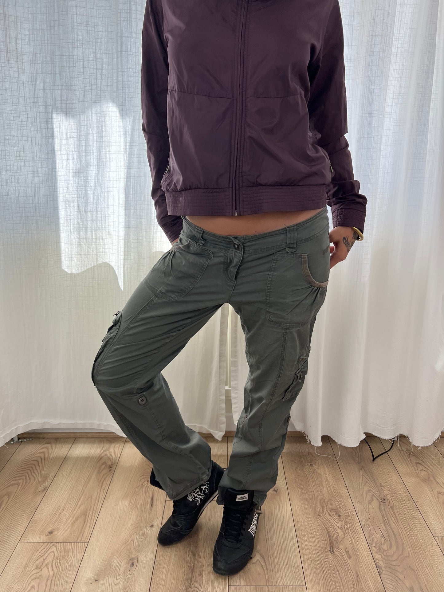 Vintage khaki cargo trousers