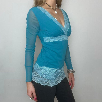 blue lace trim long sleeve top