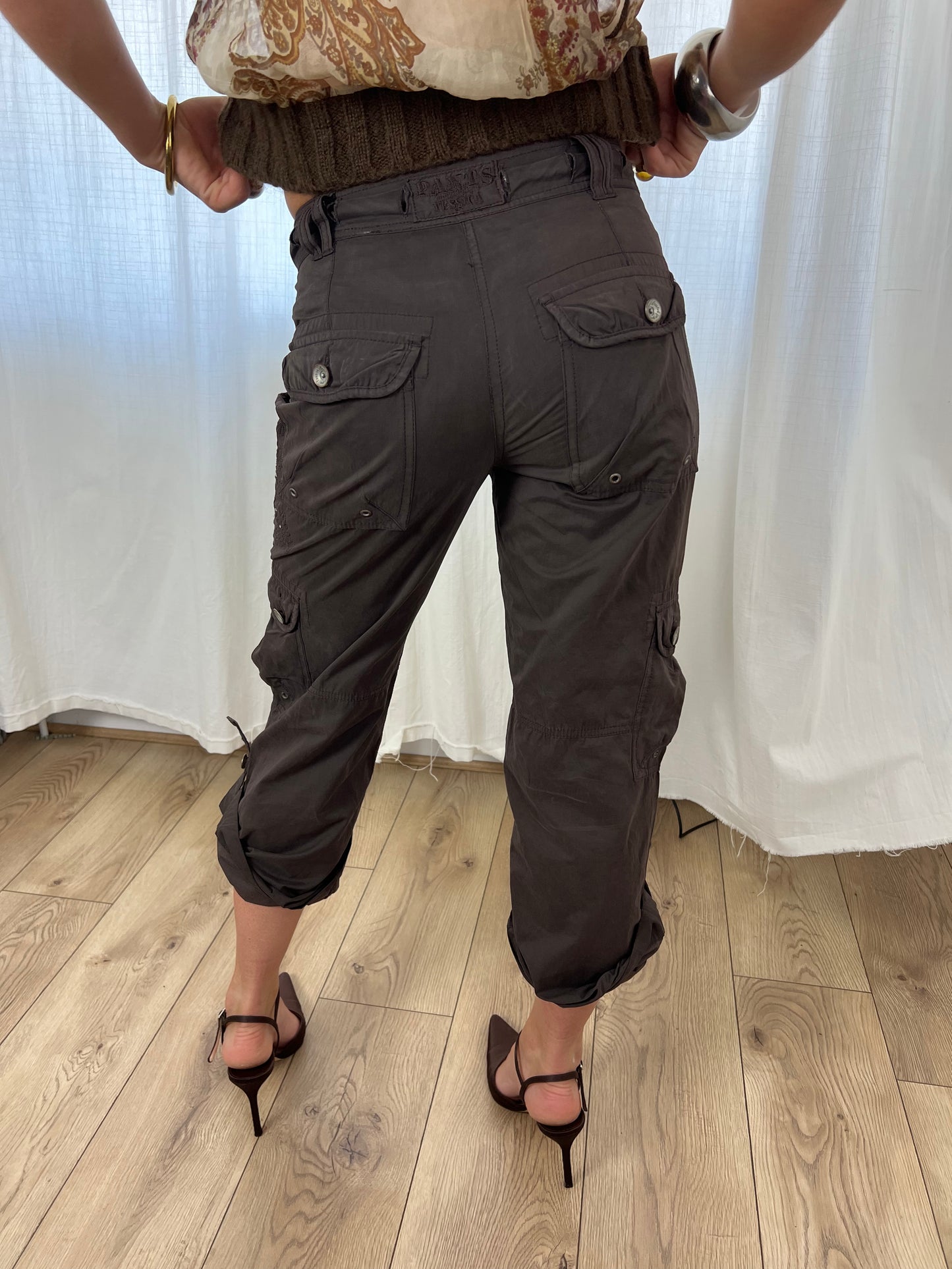Yessica brown cropped cargo trousers