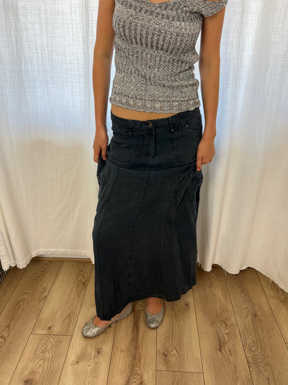 Cherokee black cargo maxi skirt