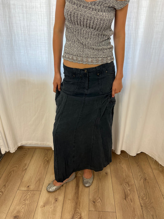Cherokee black cargo maxi skirt