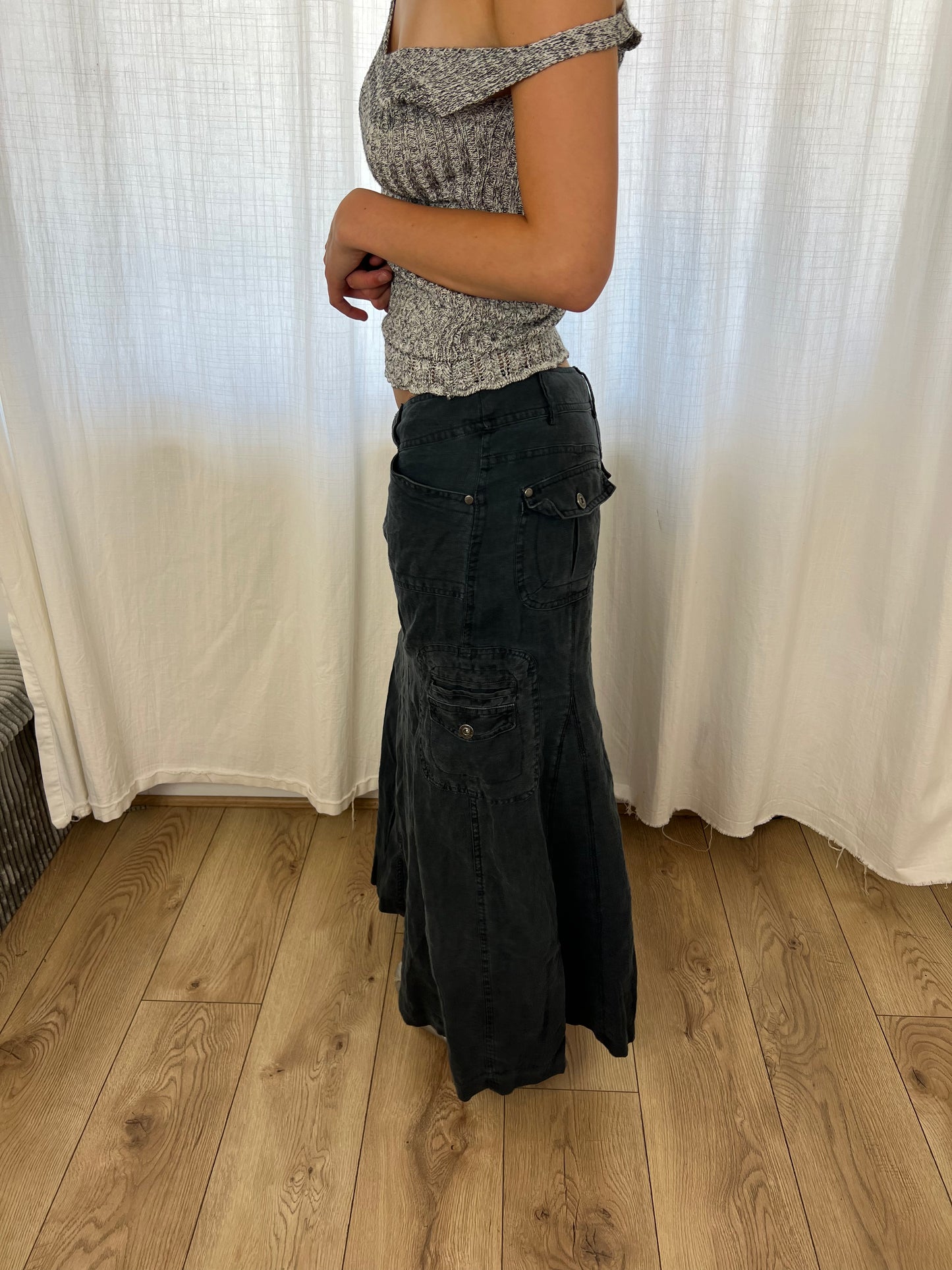 Cherokee black cargo maxi skirt