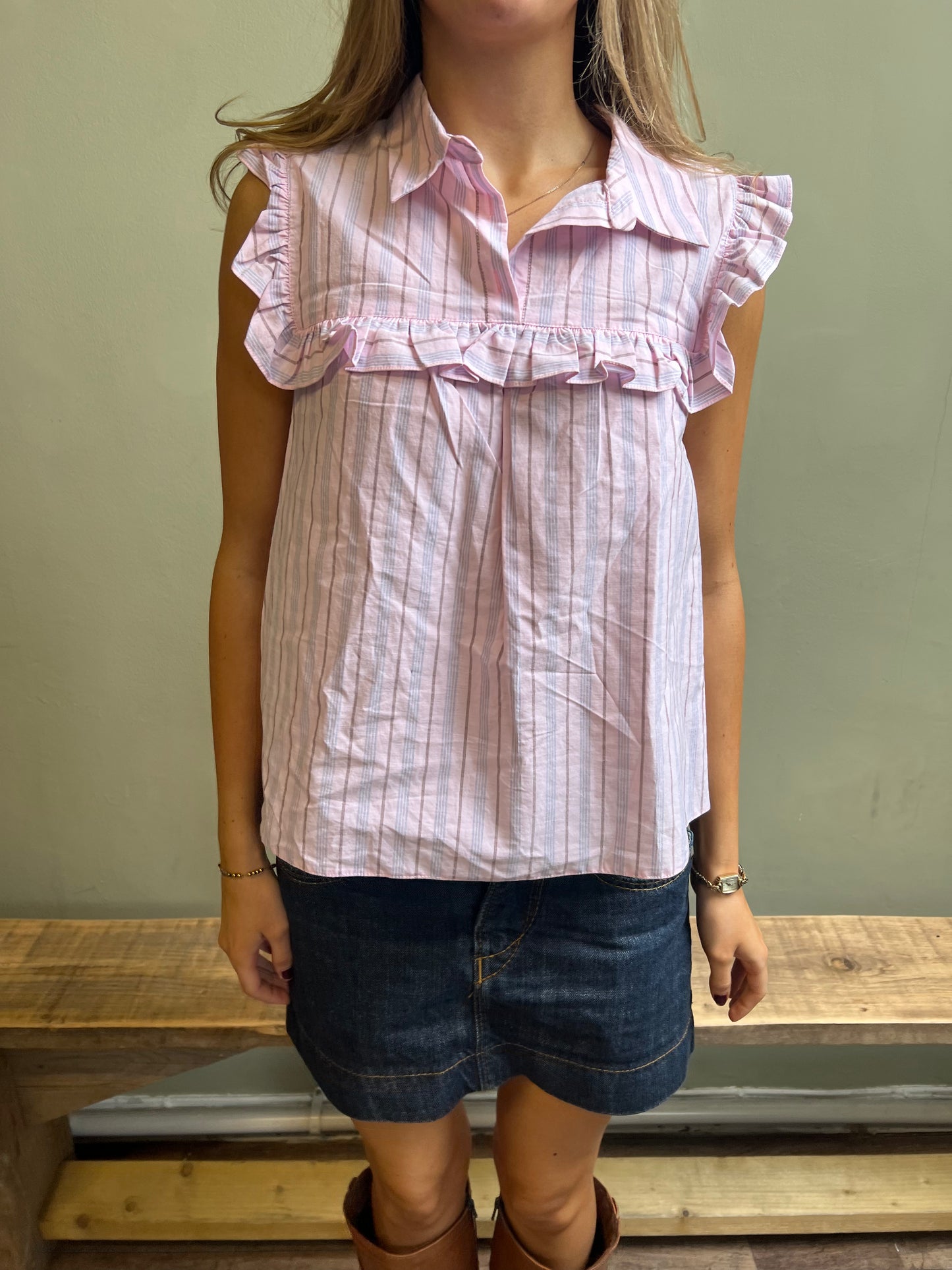 vintage 00s pink striped ruffle blouse