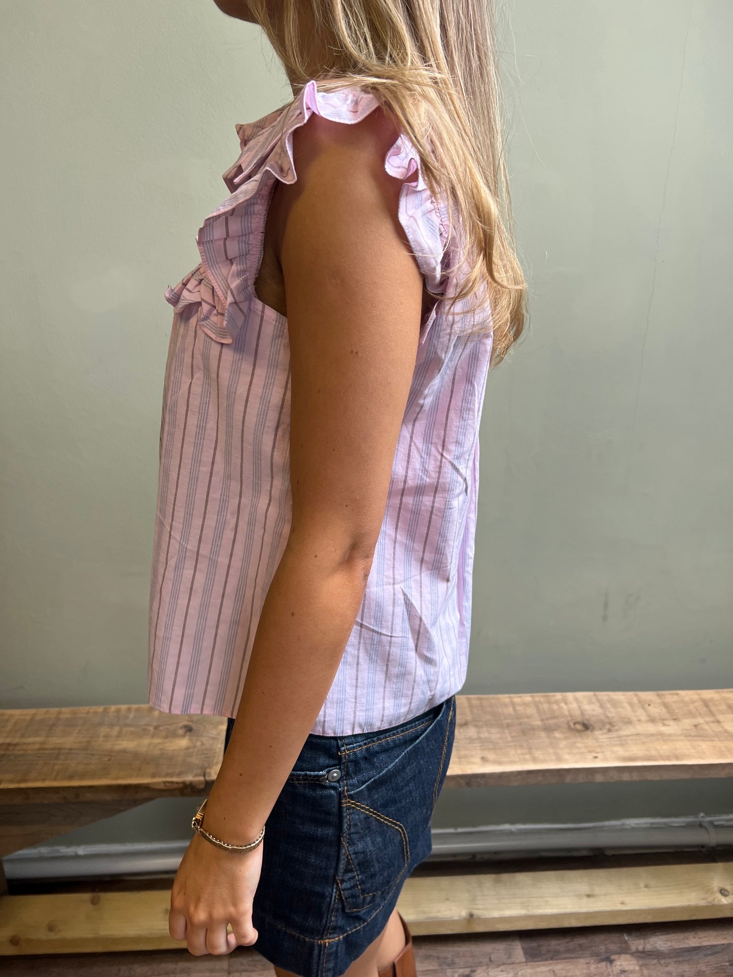 vintage 00s pink striped ruffle blouse