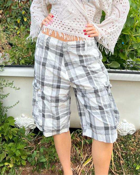 Oversized grey and white plaid cargo shorts