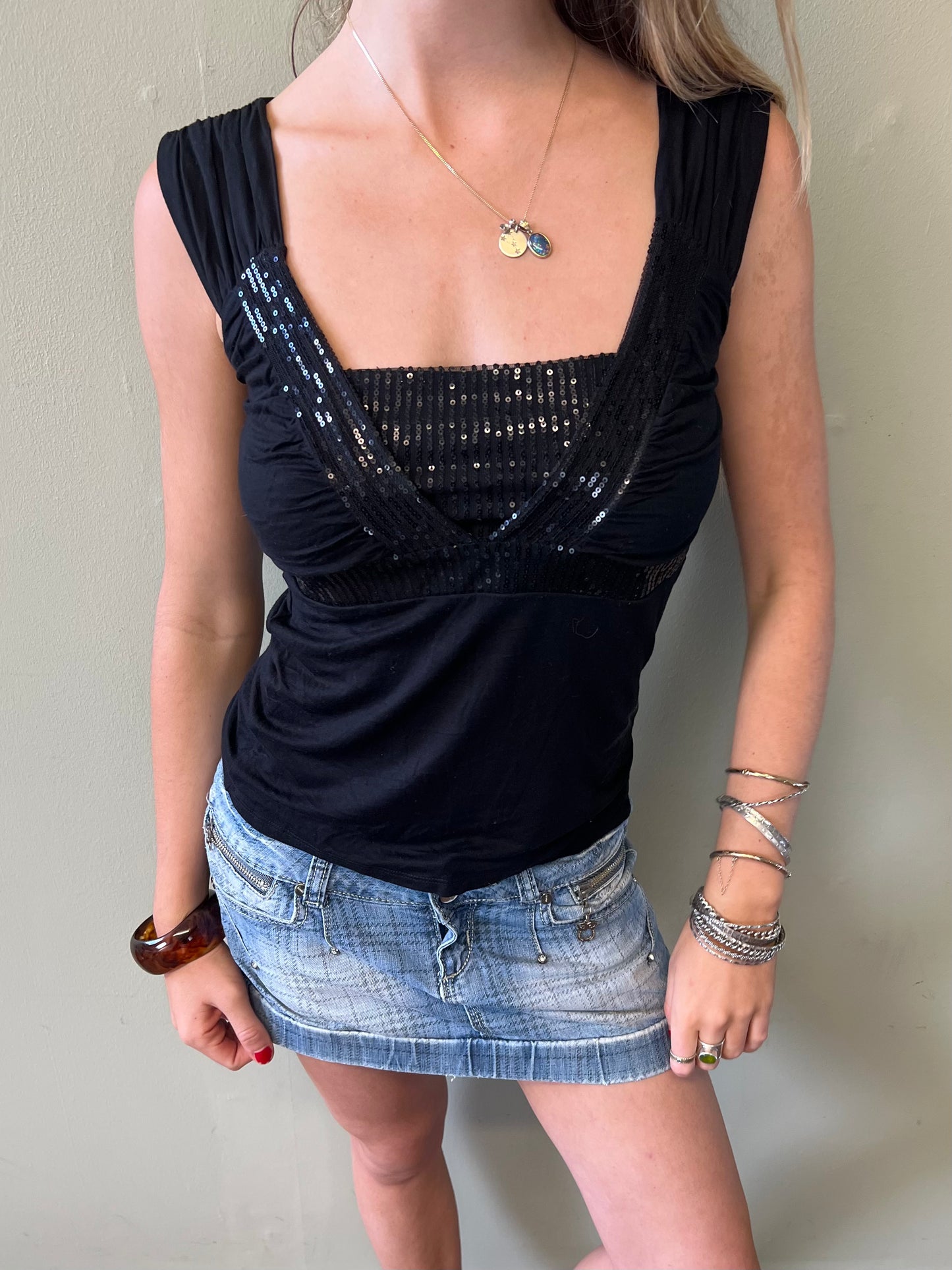 cache cache vintage 00s black sequin top